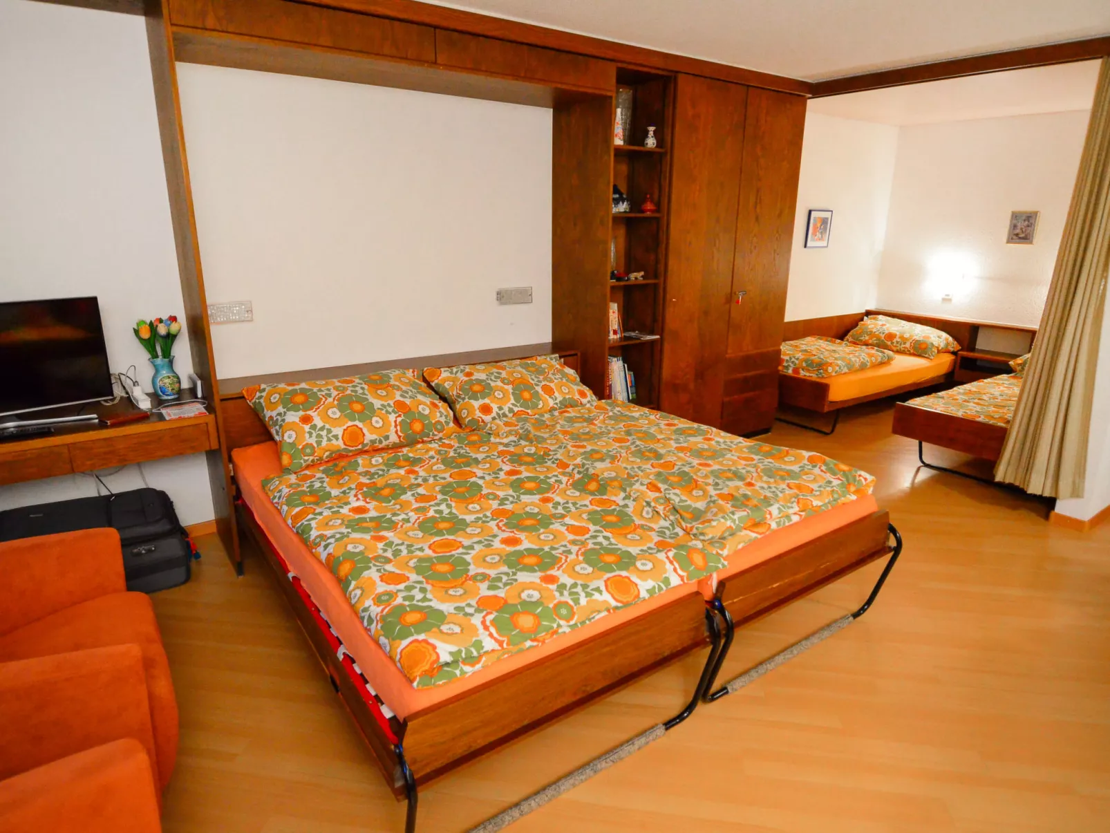 Ringstrasse (Utoring)-Inside