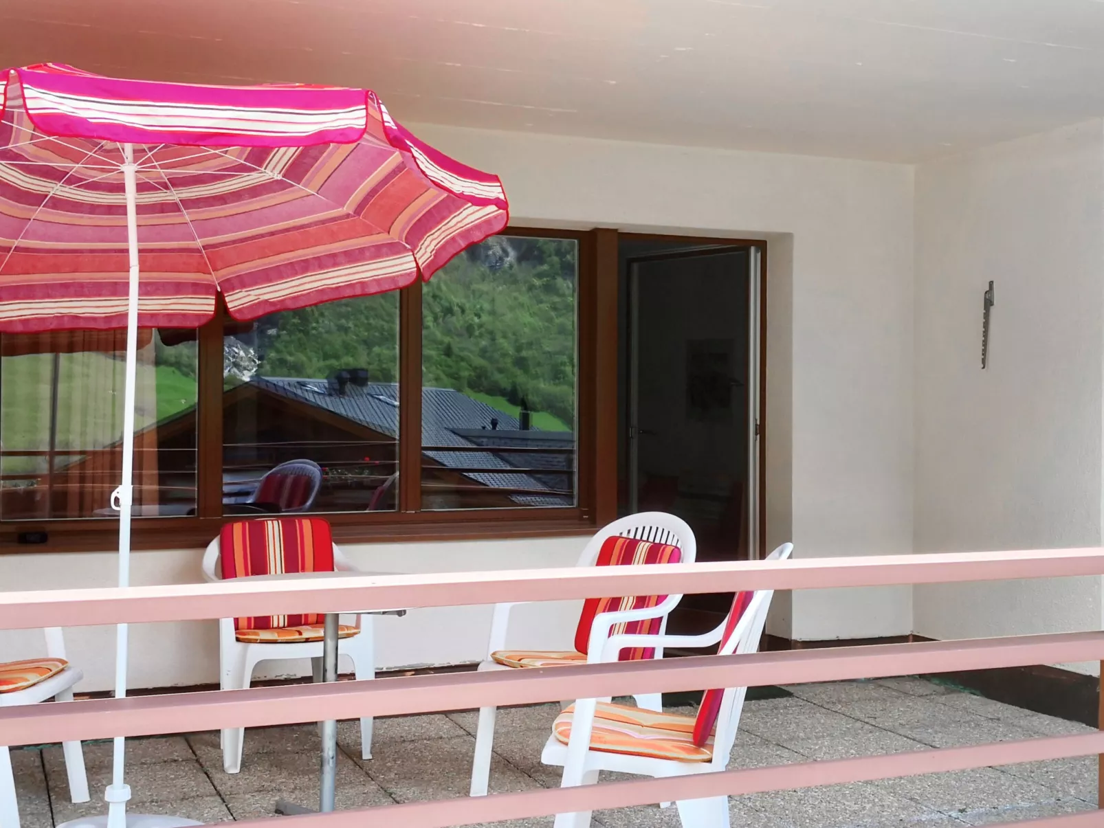 Ringstrasse (Utoring)-Outside