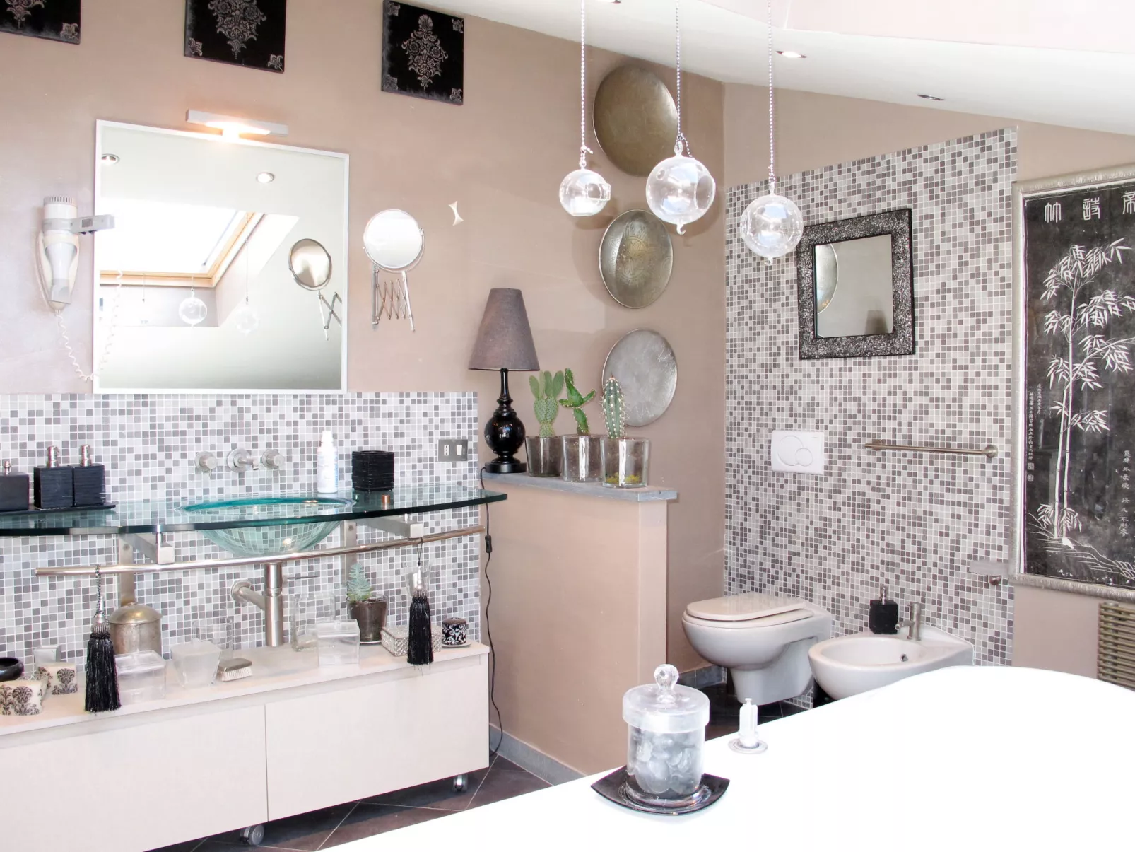Capo Corso-Inside