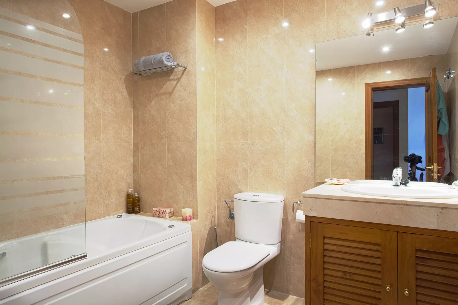 Alcores de calahonda-Bathroom