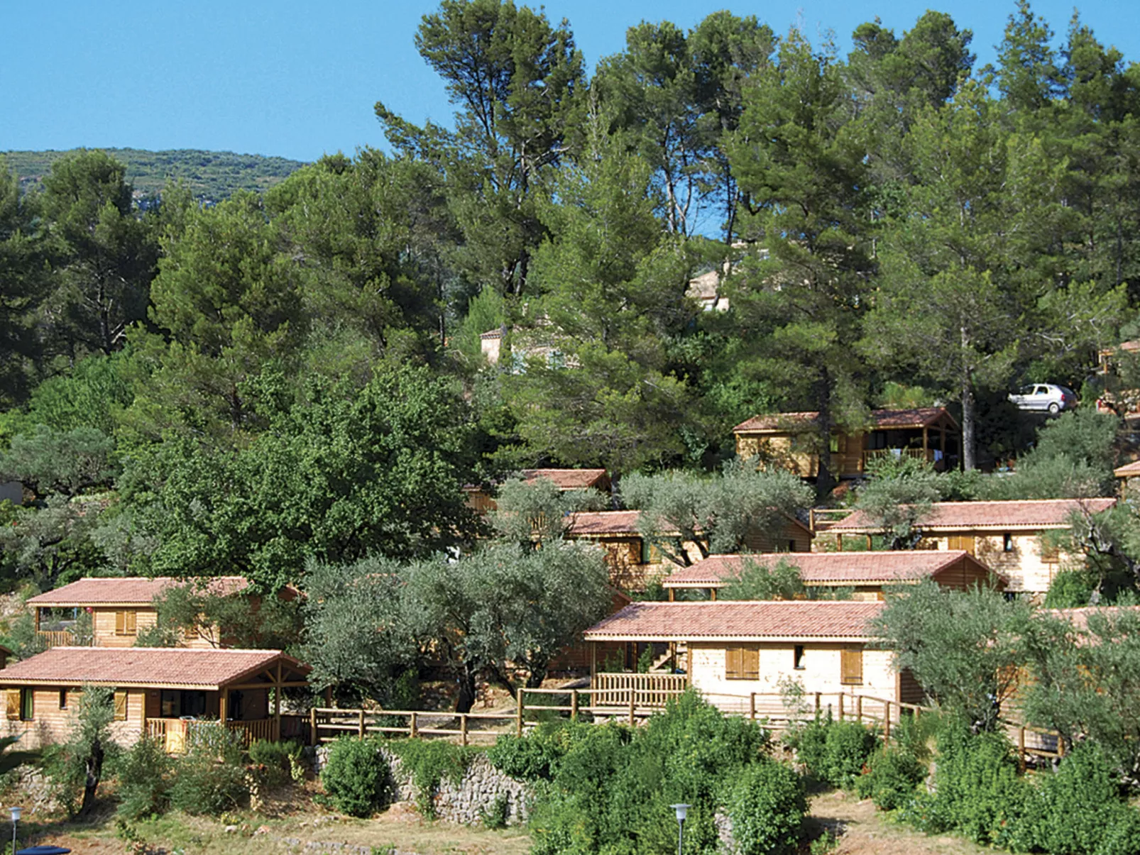 Les Cottages Varois-Outside