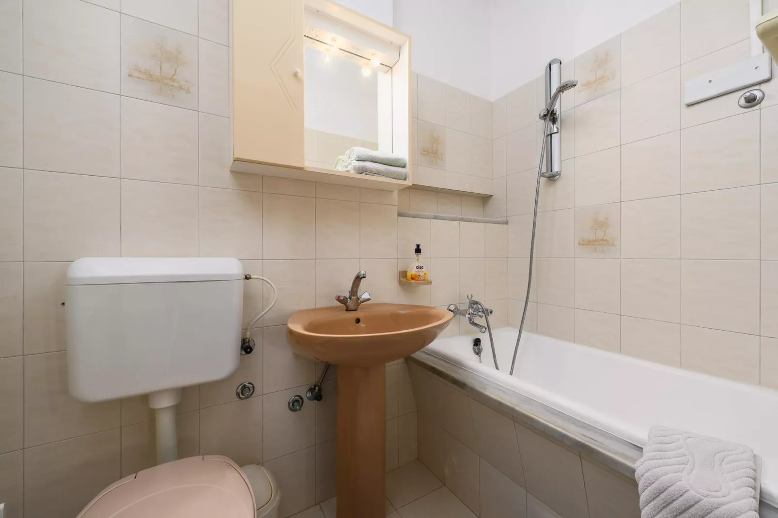 Apartment Alma IIG-Bathroom