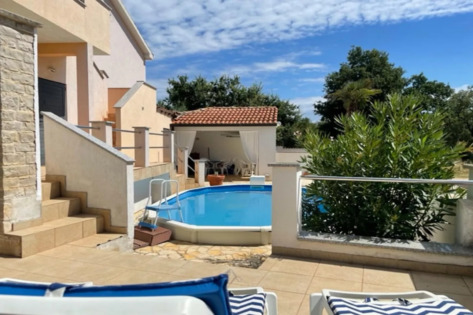Apartment Panous 2-Pool