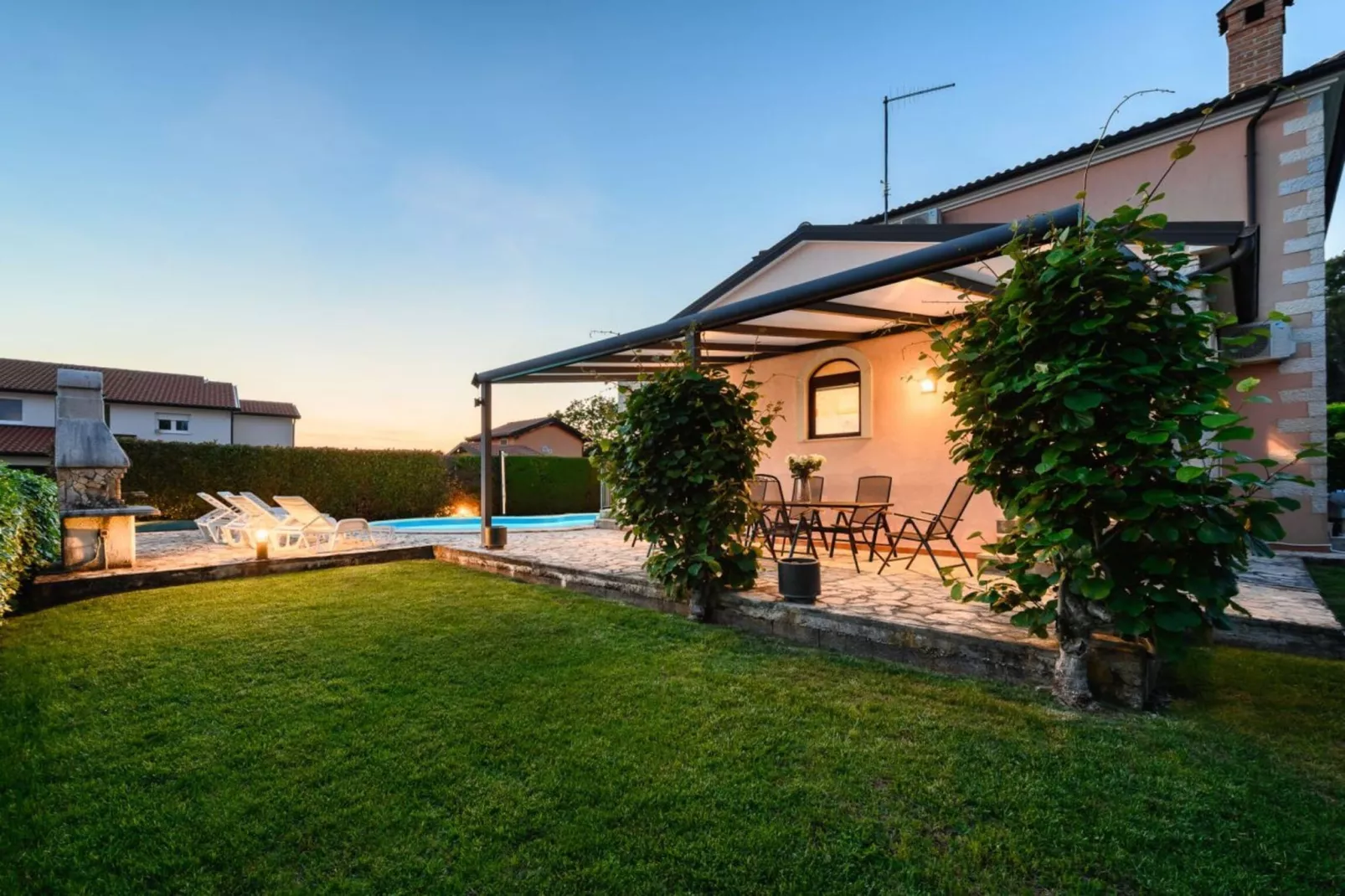 Villa Imagine with heated pool-Extérieur été