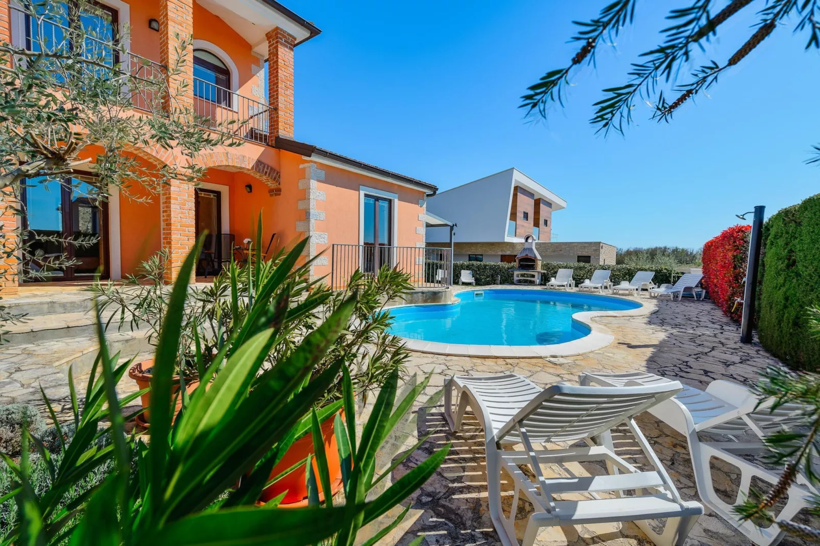 Villa Imagine with heated pool-Piscine