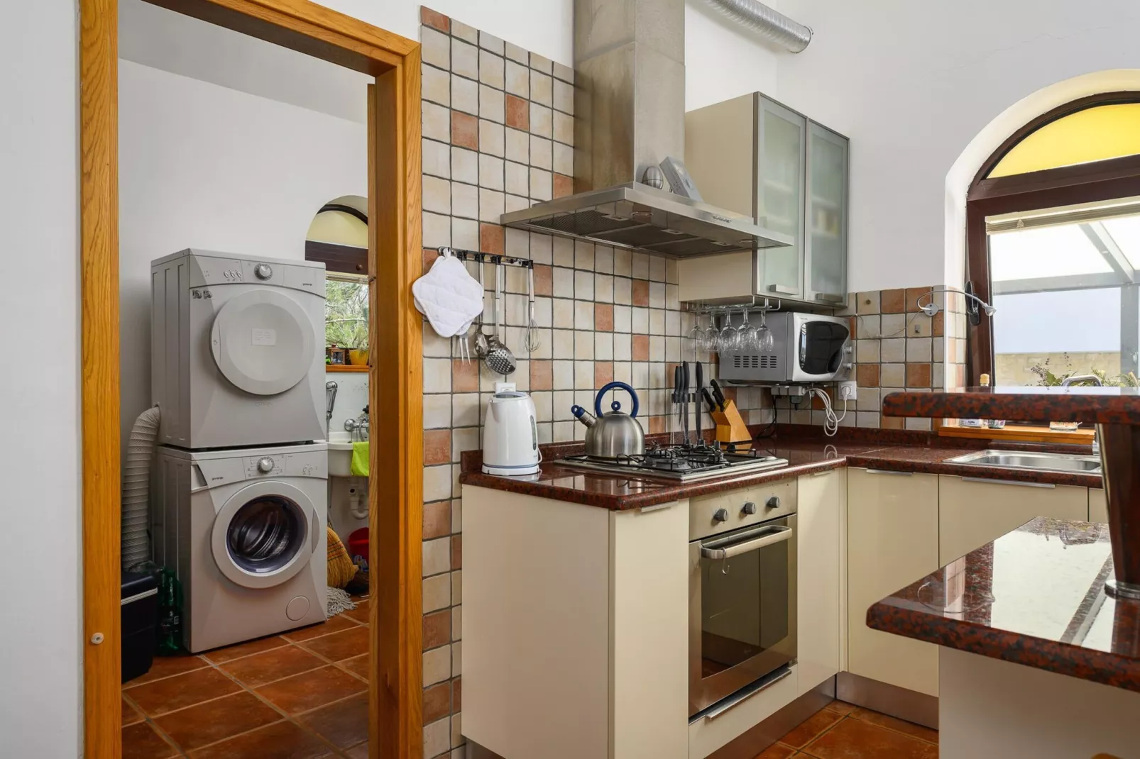 Villa Imagine with heated pool-Cuisine
