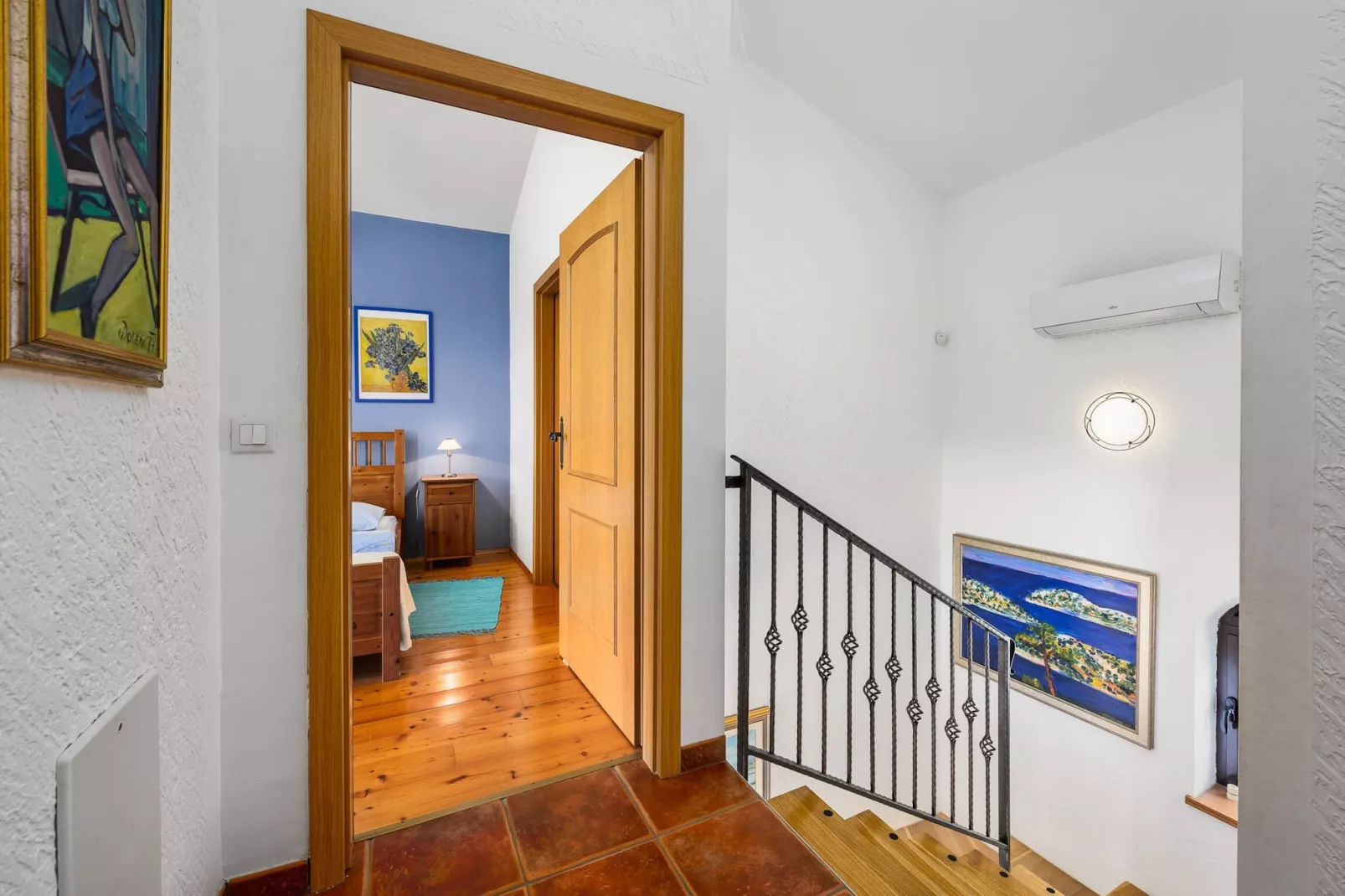 Villa Imagine with heated pool-Palier