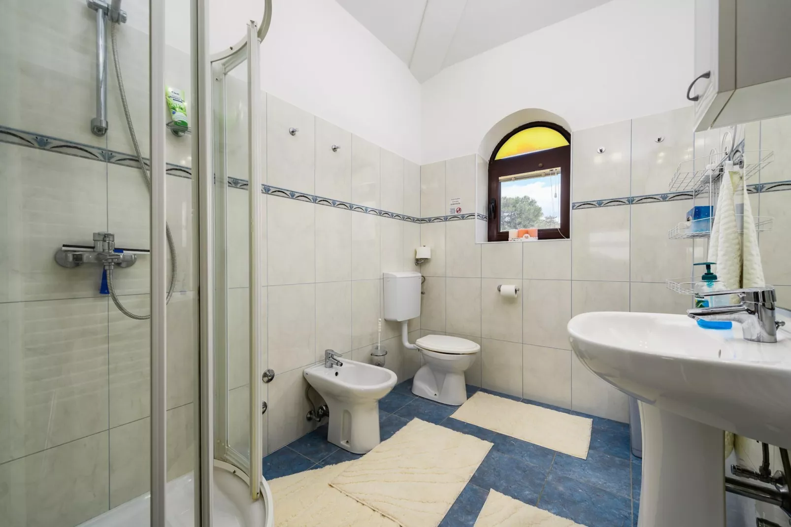 Villa Imagine with heated pool-Salle de bain