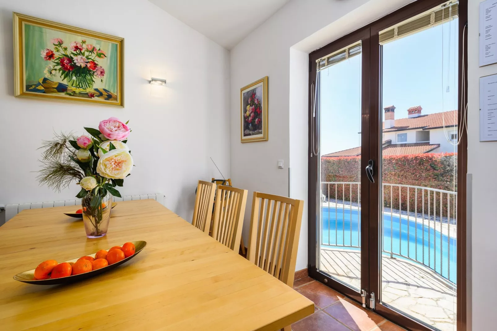 Villa Imagine with heated pool-Salle à manger