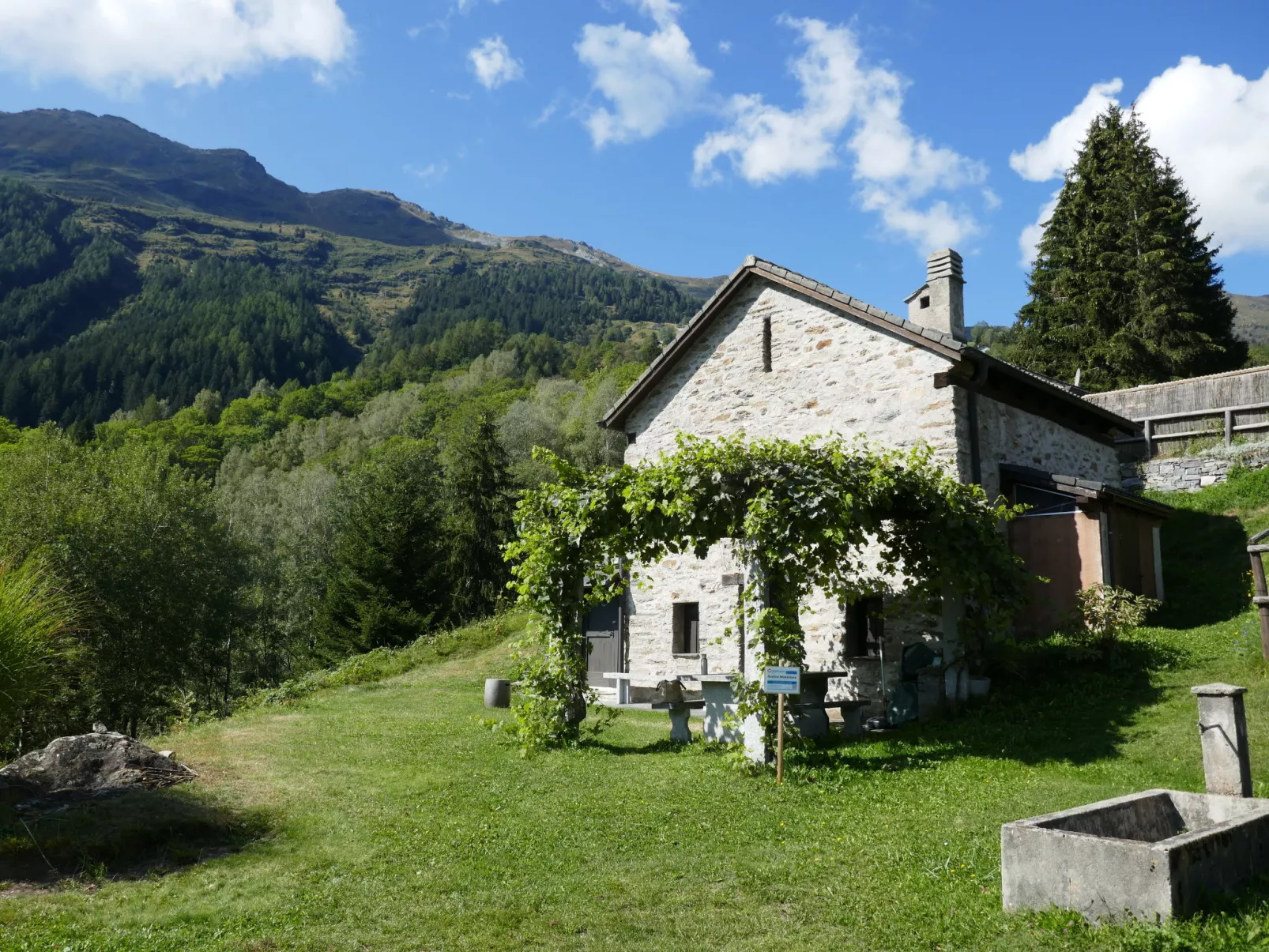 Rustico Montanara-Outside