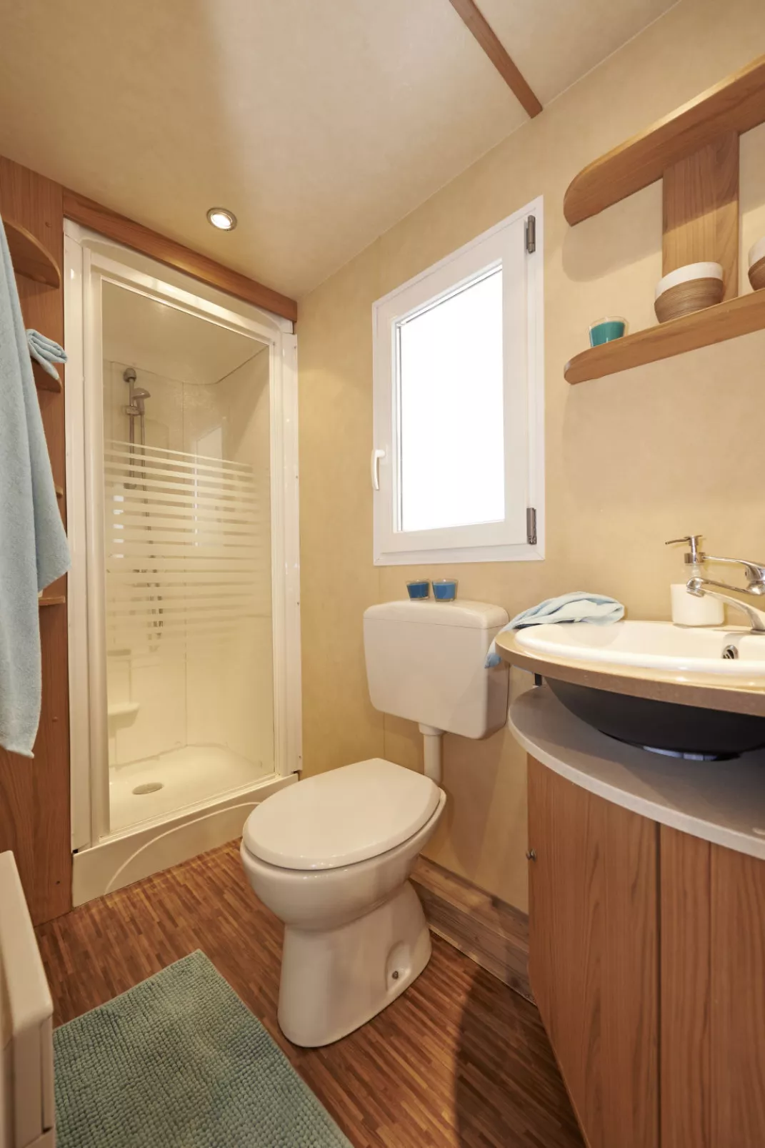 Maxi Caravan Comfort-Inside
