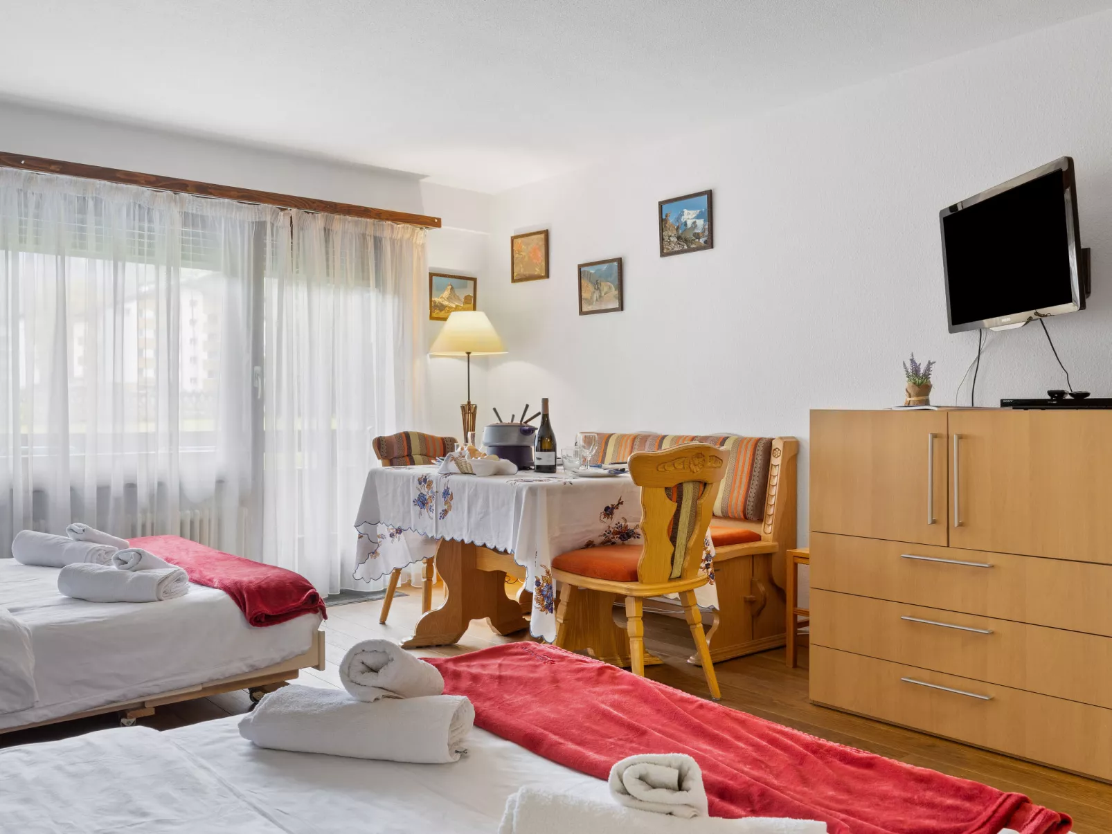 Residence A-Inside