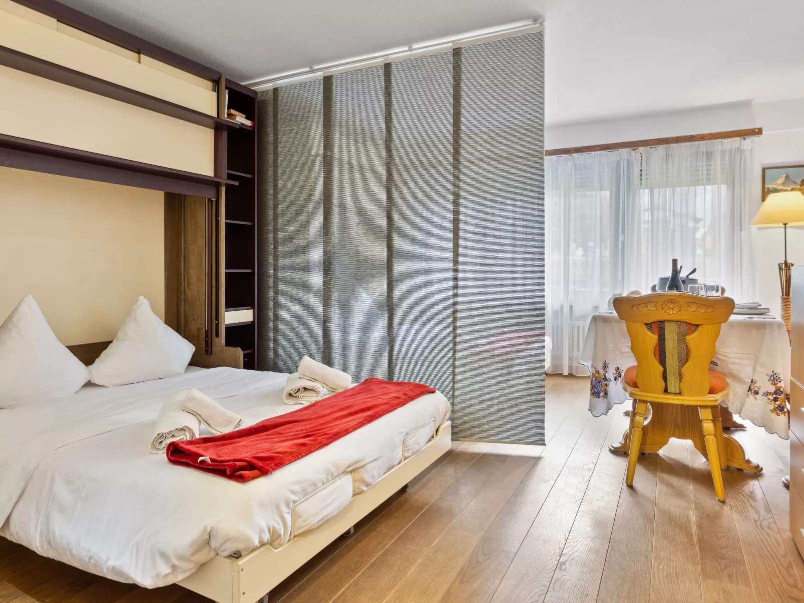 Residence A-Inside