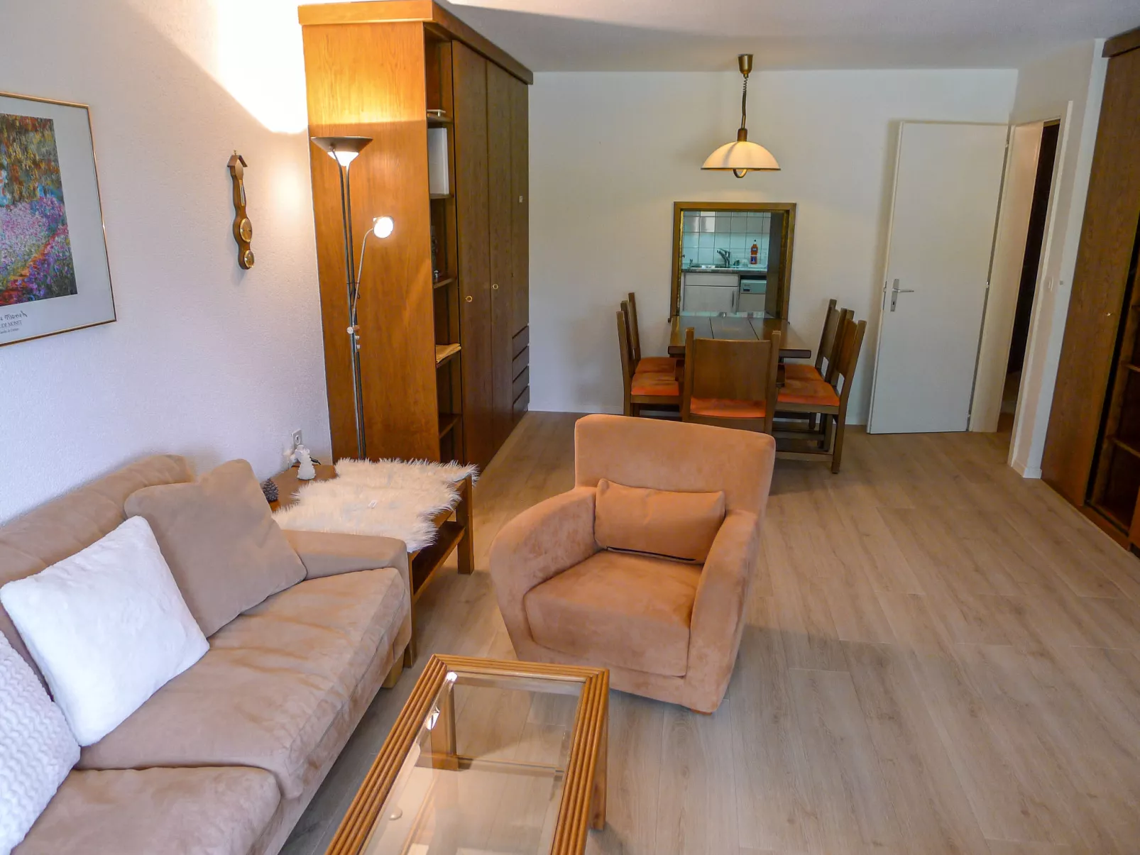 Ringstrasse Apt 324 - Inside