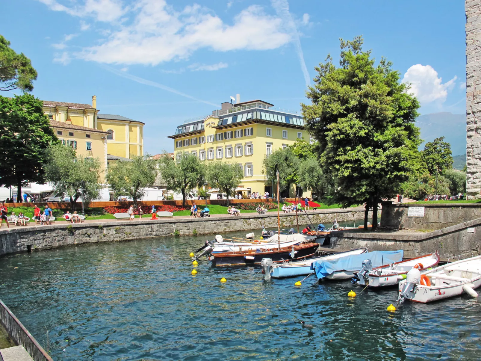 SunnyLake-Area