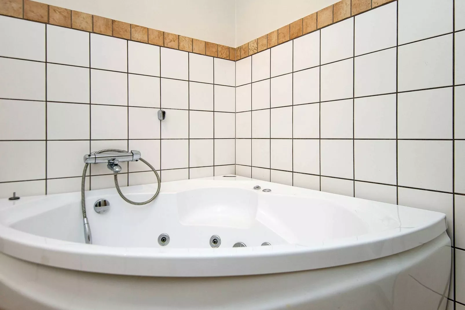 6 Personen Ferienhaus in Egernsund-By Traum-Wellnessbereich