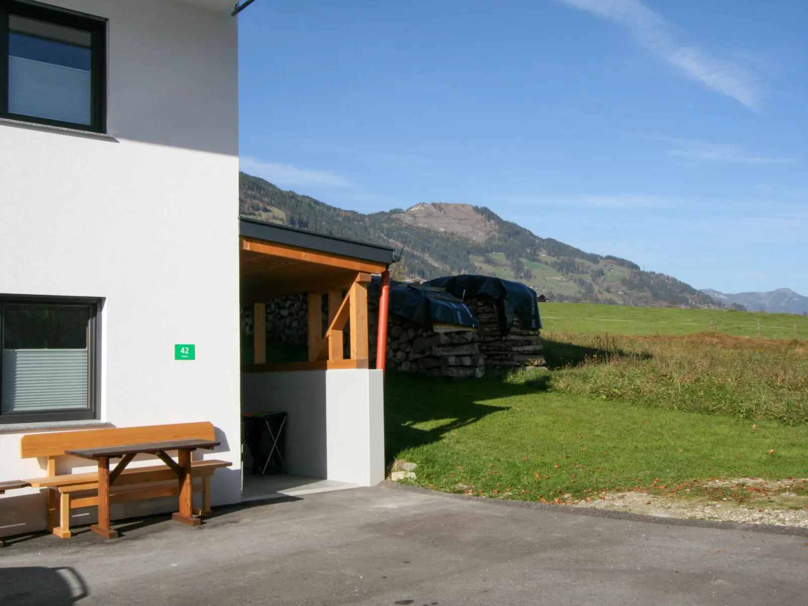 Ferienwohnung Selina-Draußen