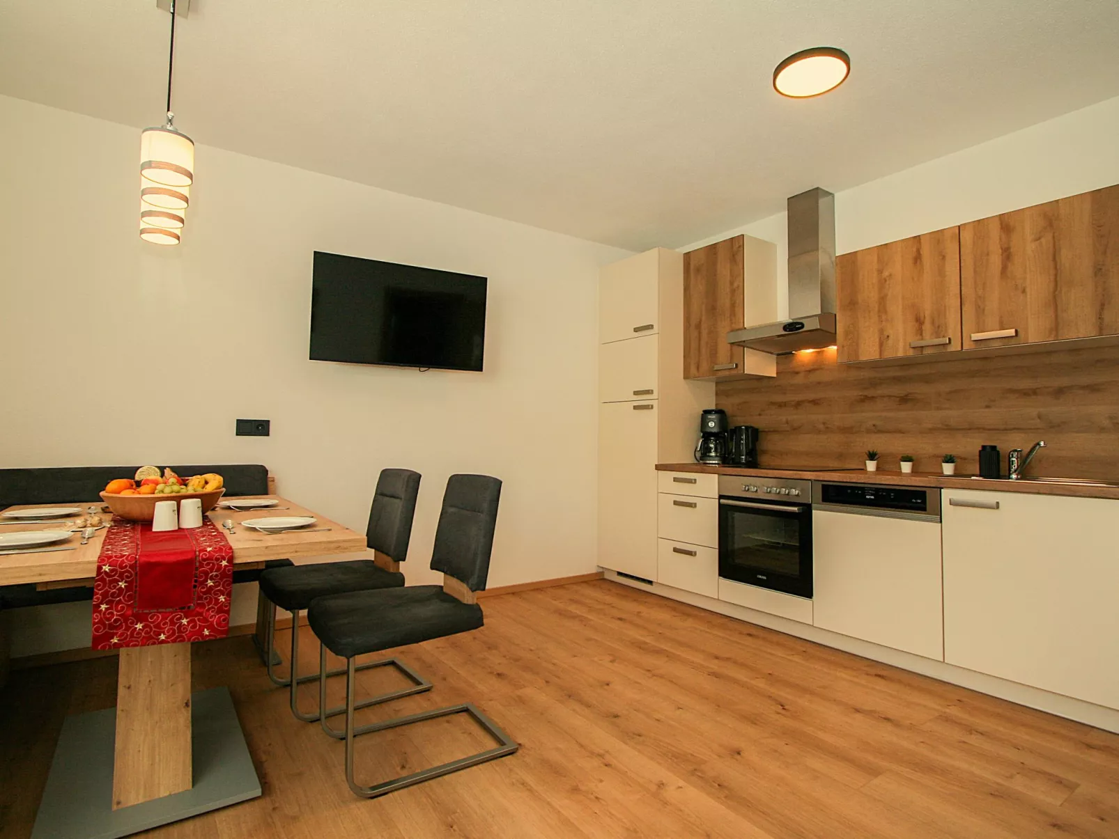 Ferienwohnung Selina-Drinnen