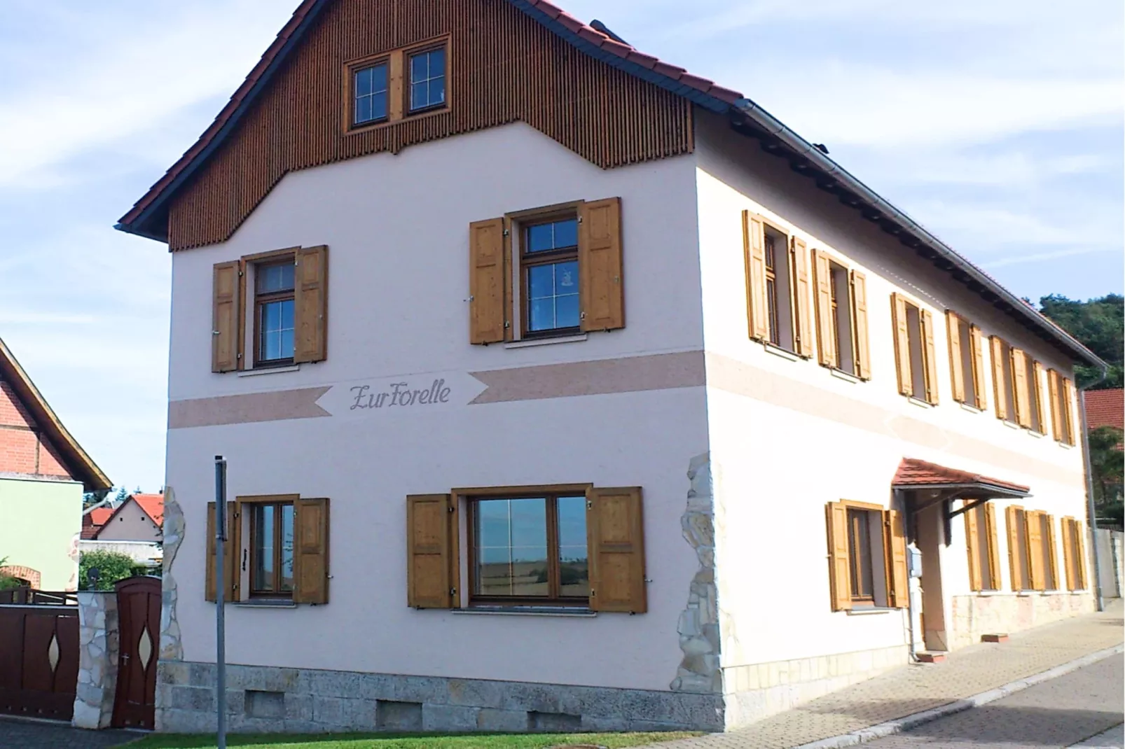 Opperode-Exterior summer