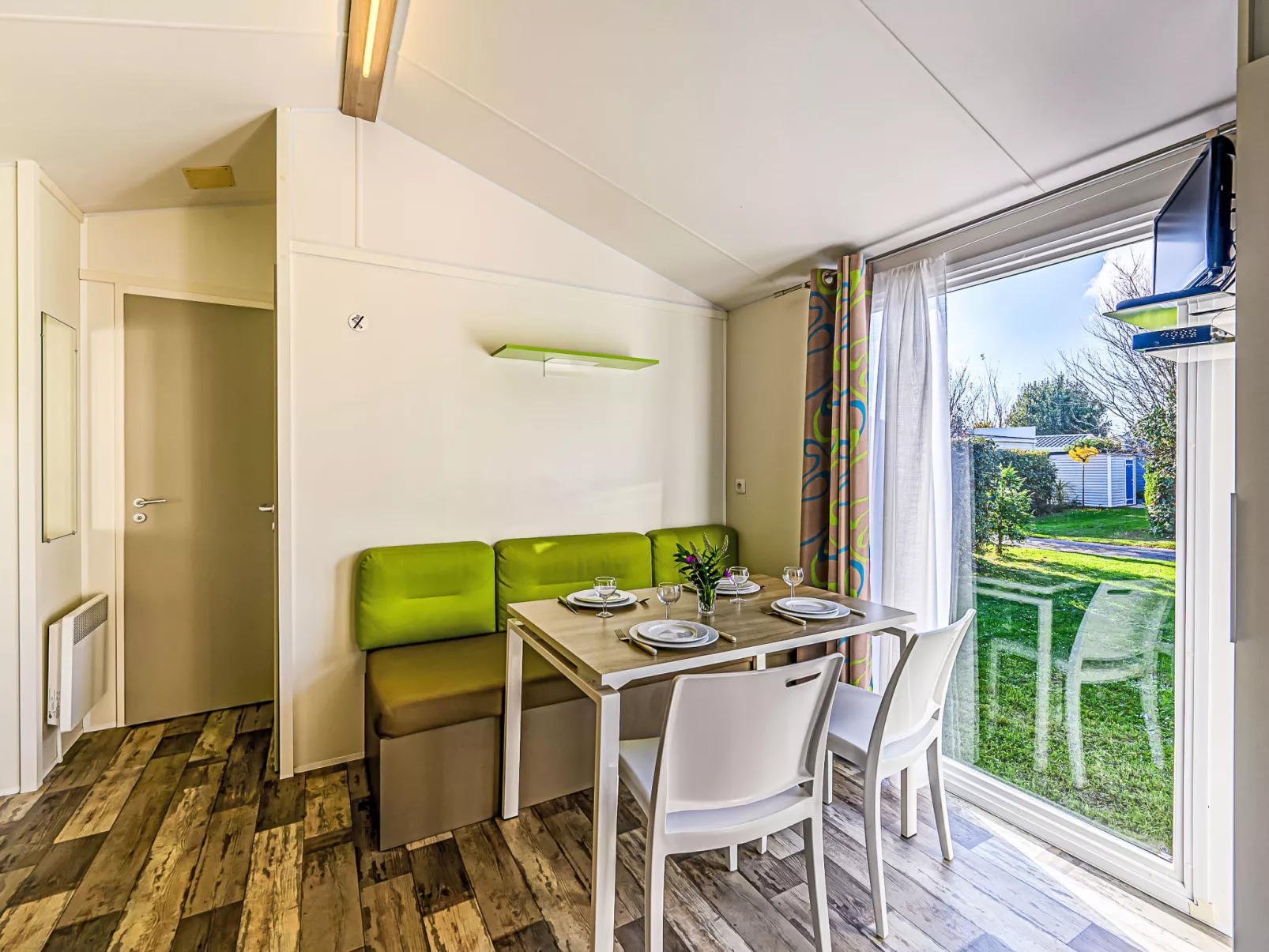 Le Courlis-Inside