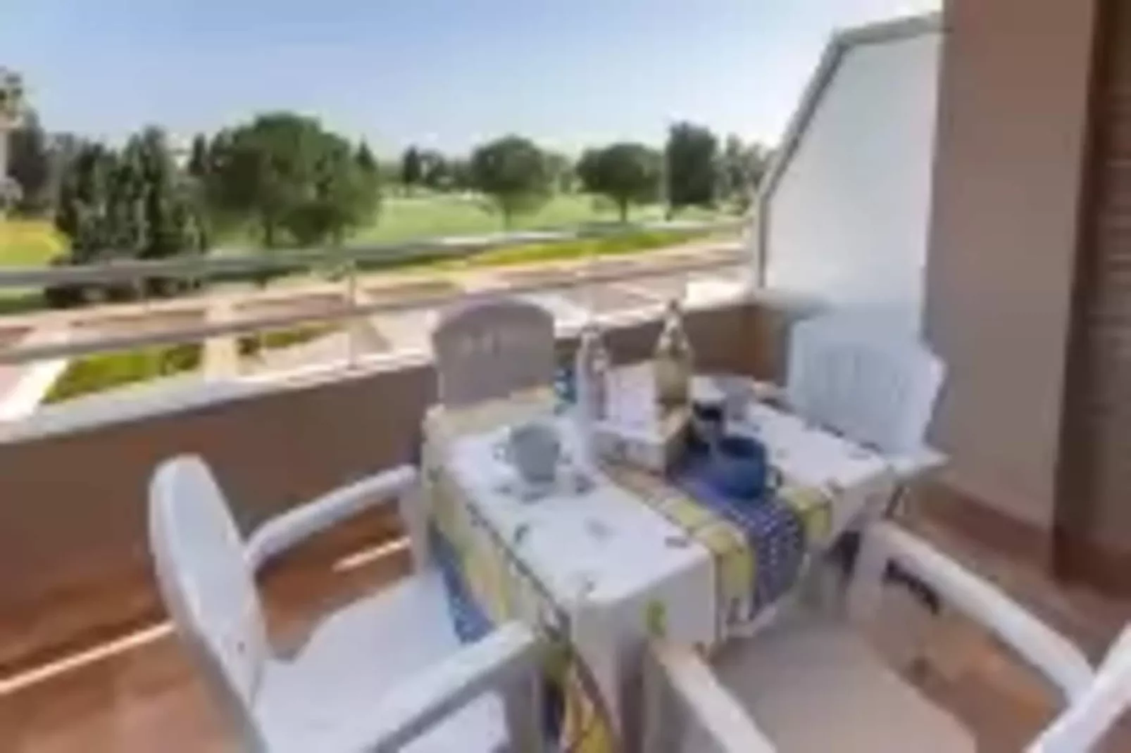 Camelot-Balcon-terrasse