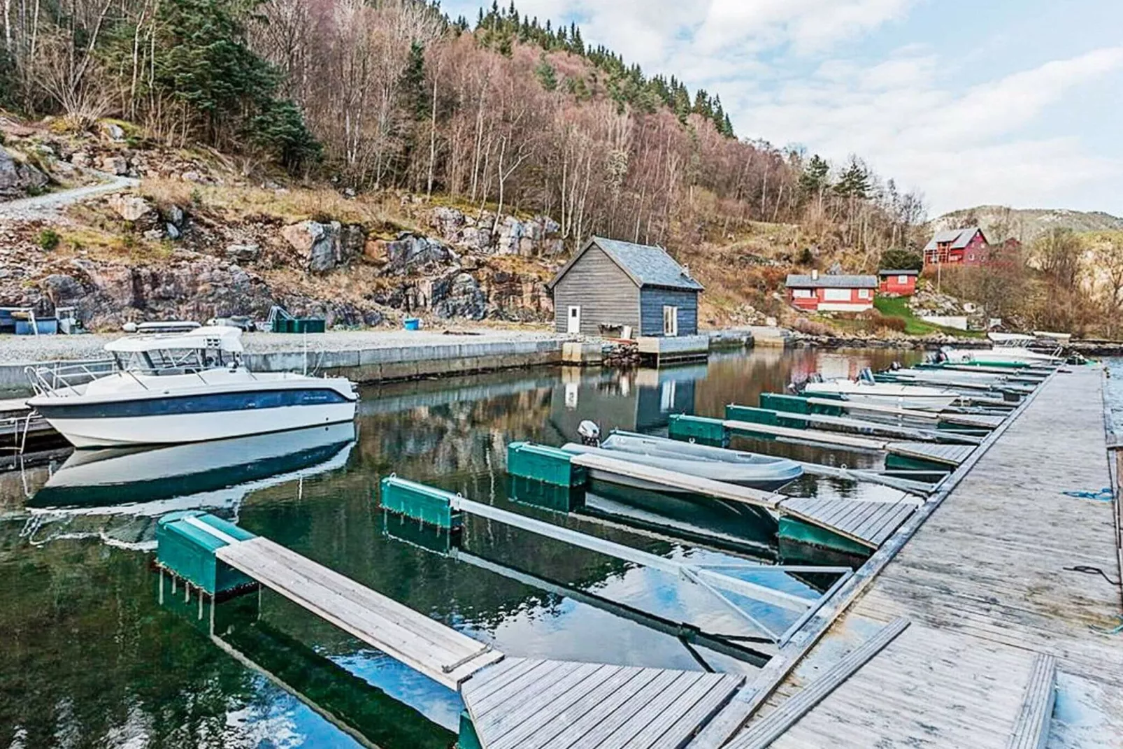 VALEVÅG 04133-Outdoor