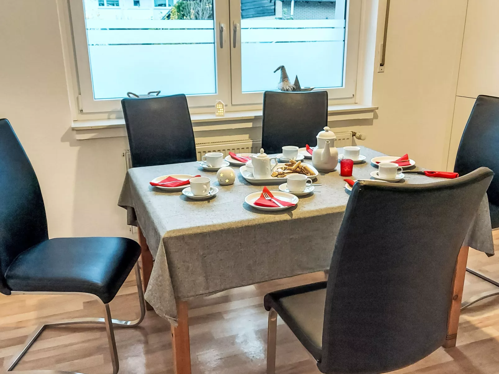 Lindenstraße-Inside
