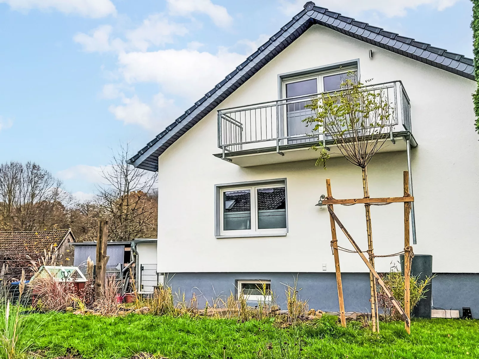 Lindenstraße-Outside
