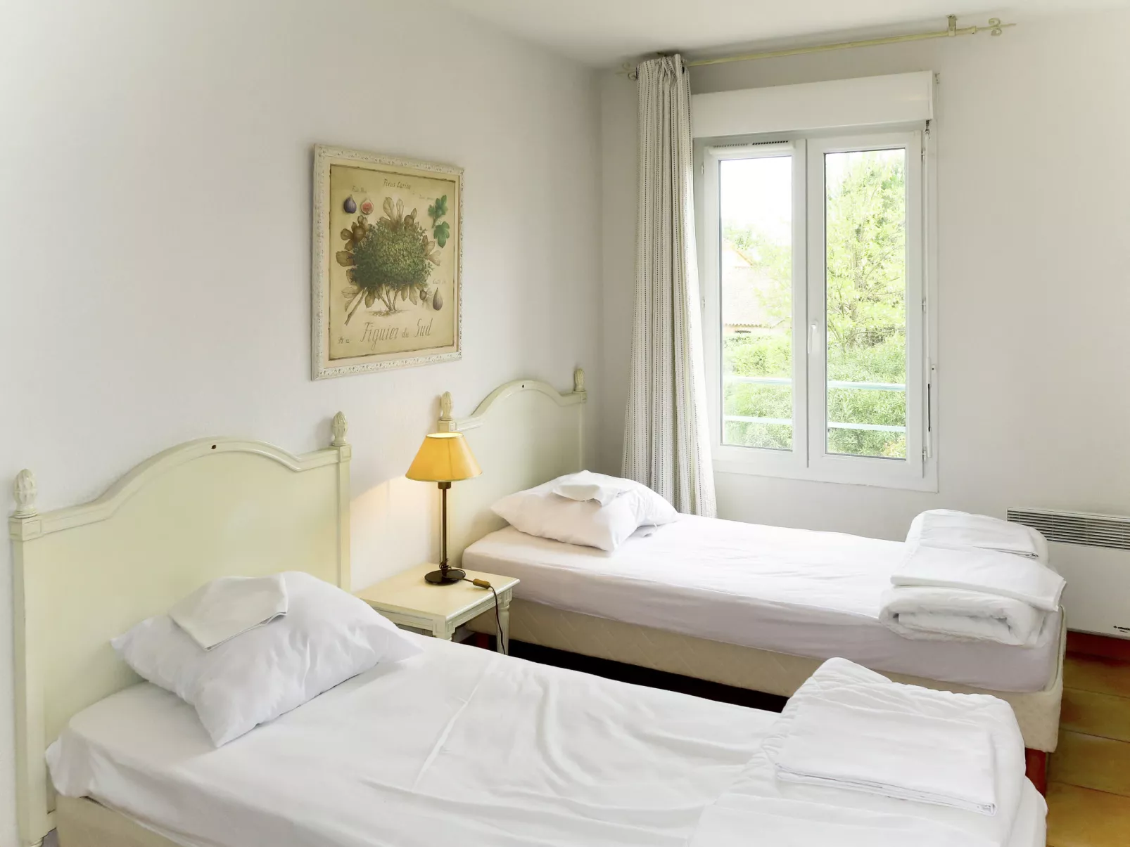 Les Bastides des Chaumettes-Inside