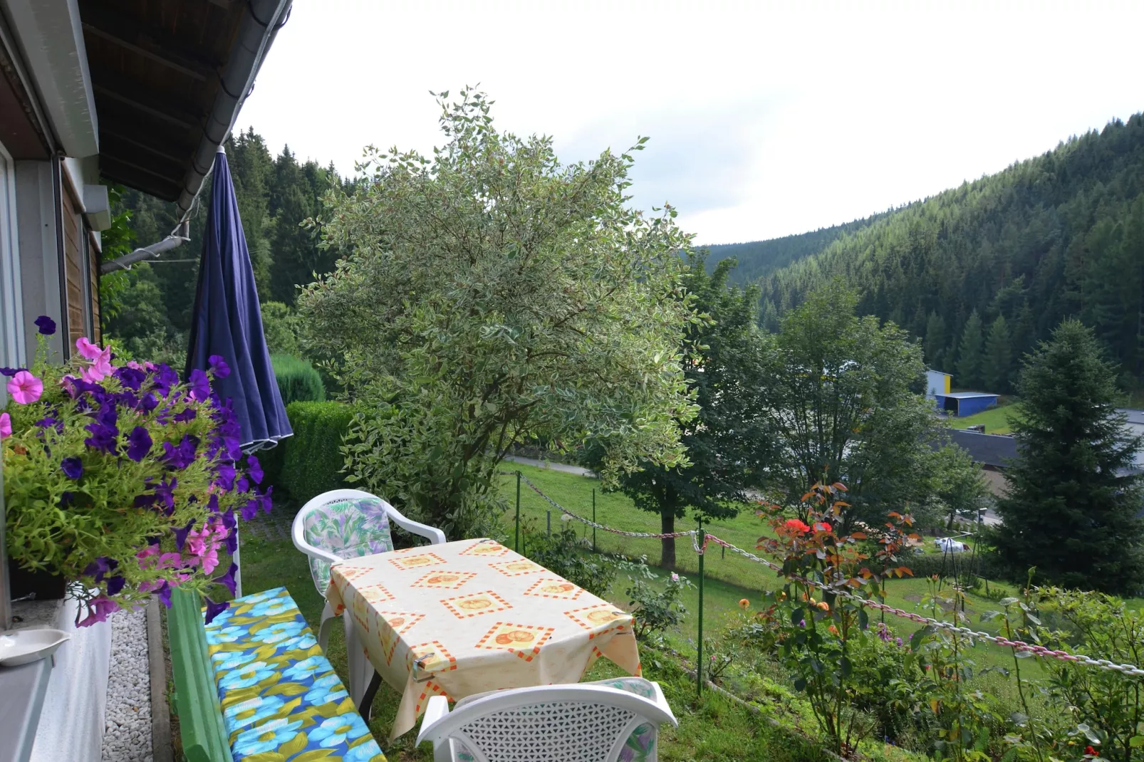 Am Rennsteig-Terrace balcony