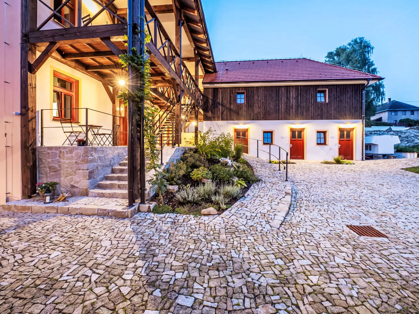 Zvonková-Outside