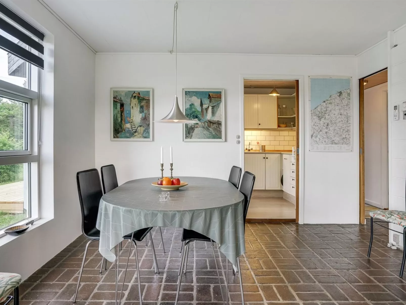 "Rikkart" - 100m from the sea-Inside