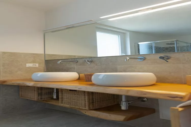 Villa dei Monti in Cisternino-Bathroom