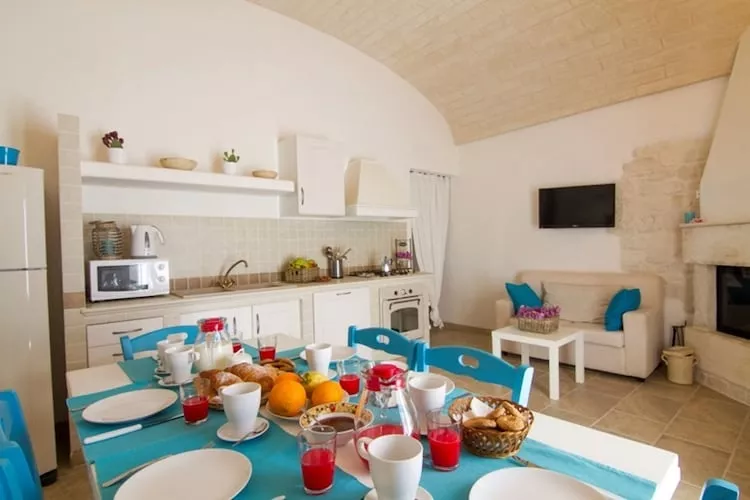Villa Le Nacchere in Cisternino-Kitchen