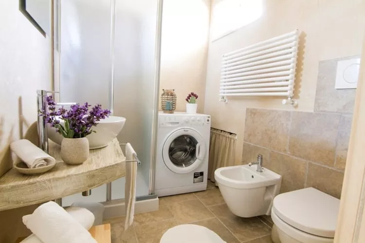 Villa Le Nacchere in Cisternino-Bathroom