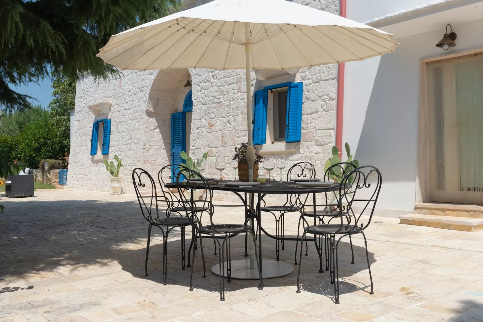 Villa Le Nacchere in Cisternino-Exterior summer