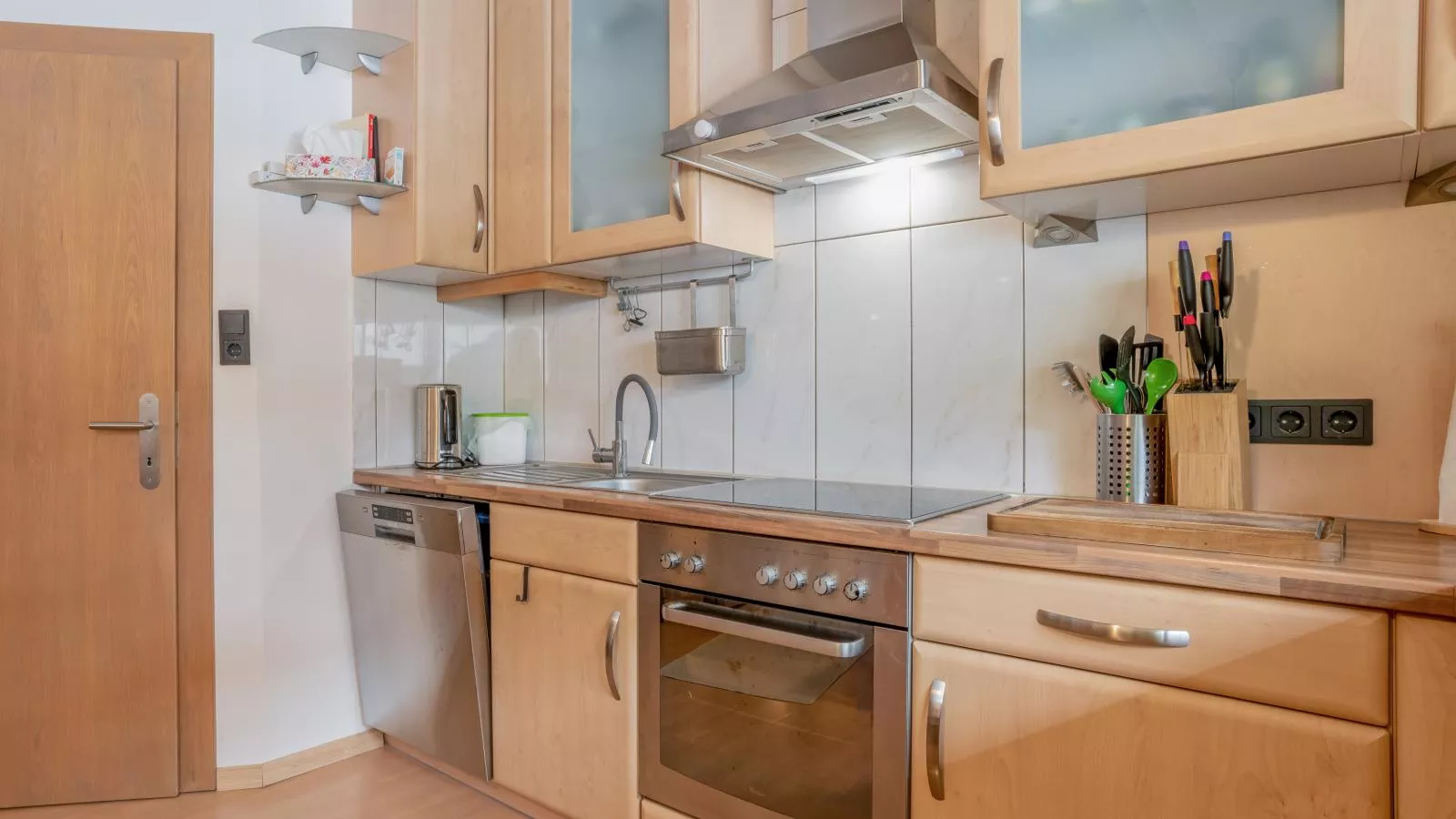 Blumenwiese I und II-Kitchen