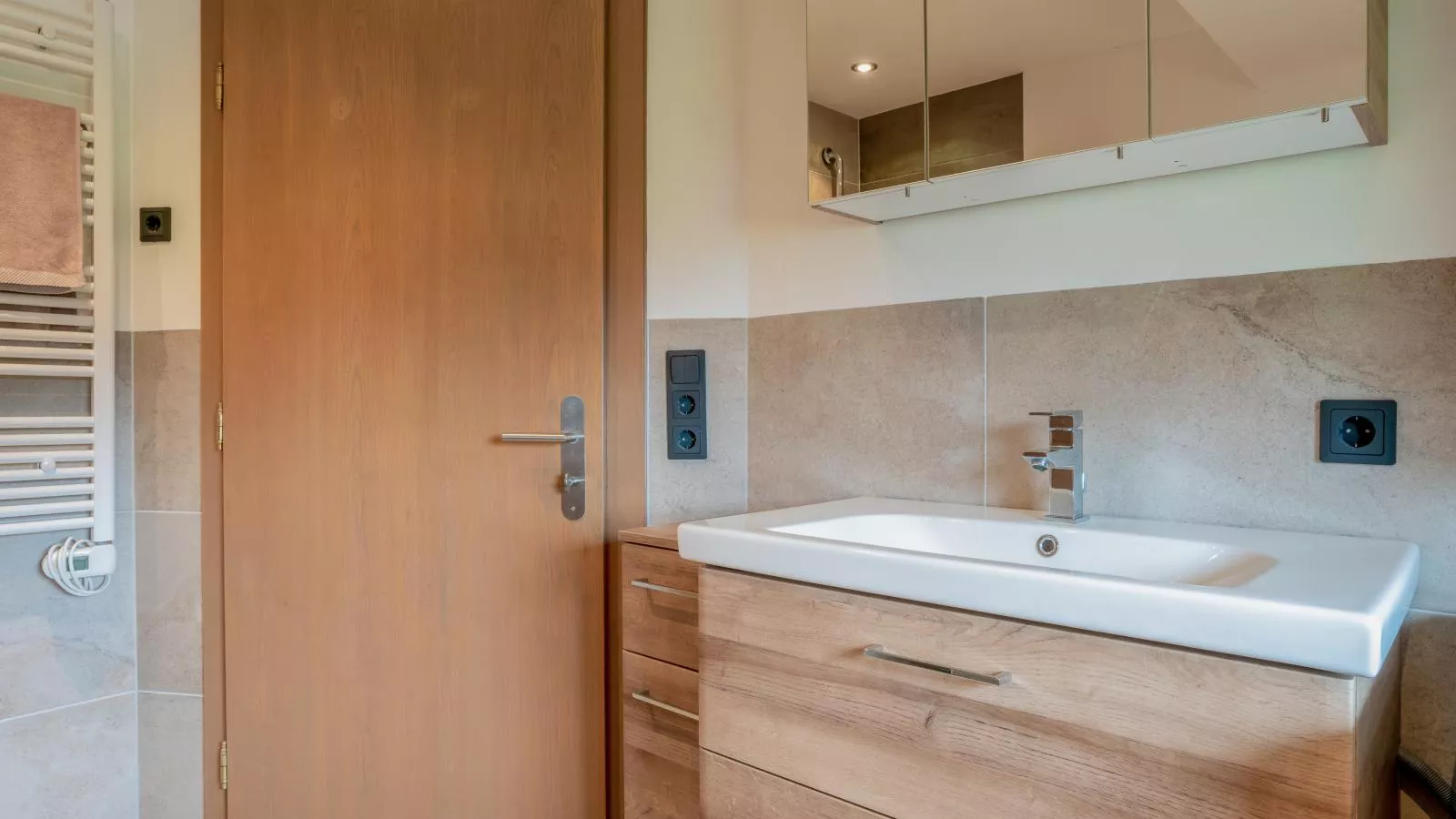 Blumenwiese I und II-Bathroom