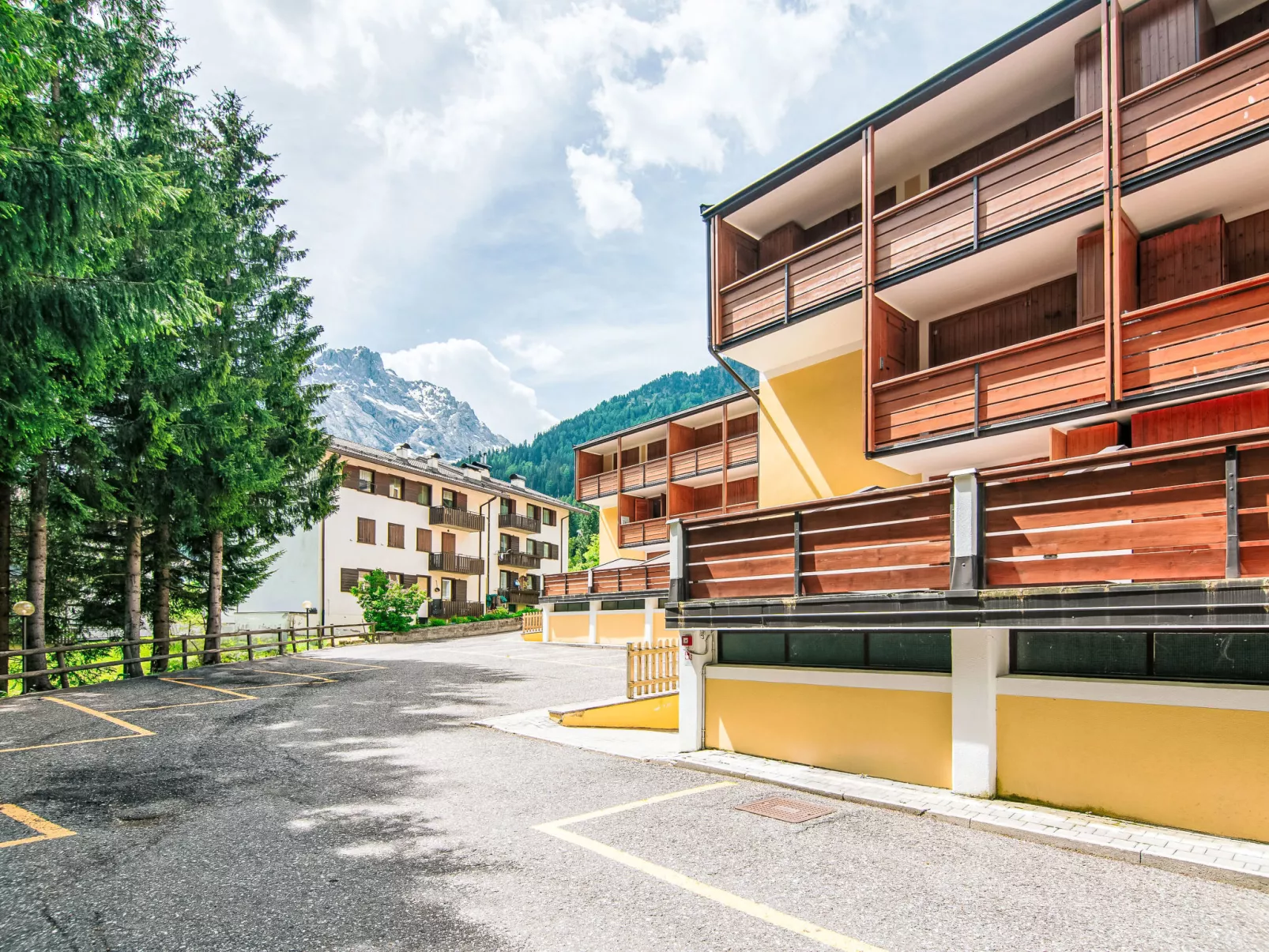 Condominio Val di Fassa-Outside