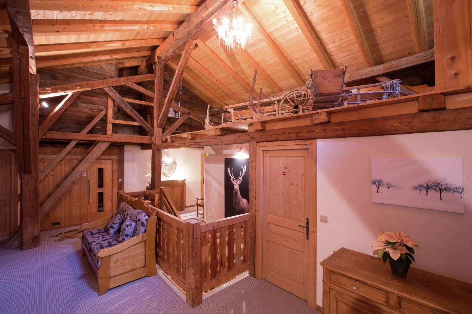 Chalet M-Living room