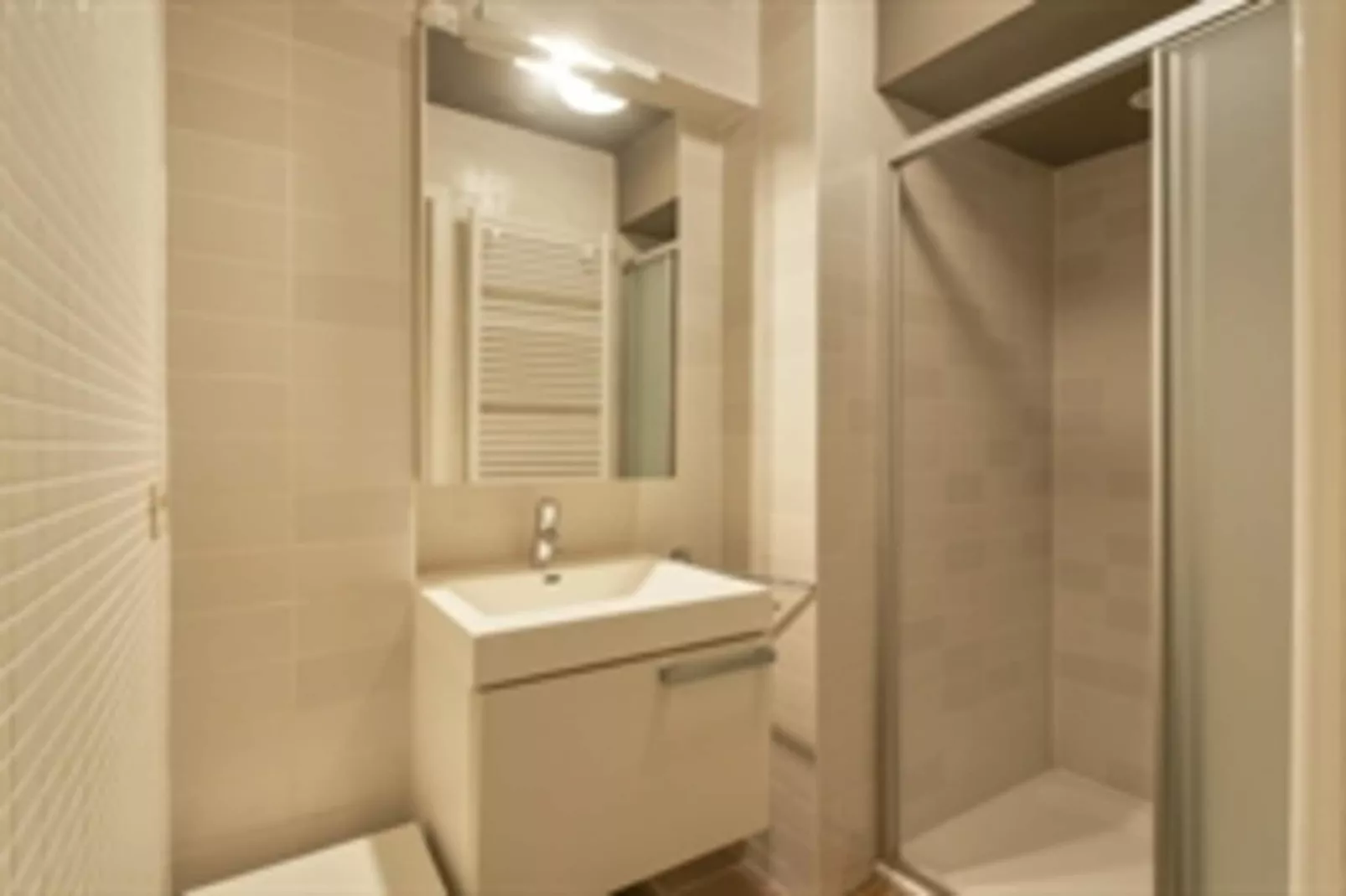 BEAU RIVAGE - 0202-Bathroom