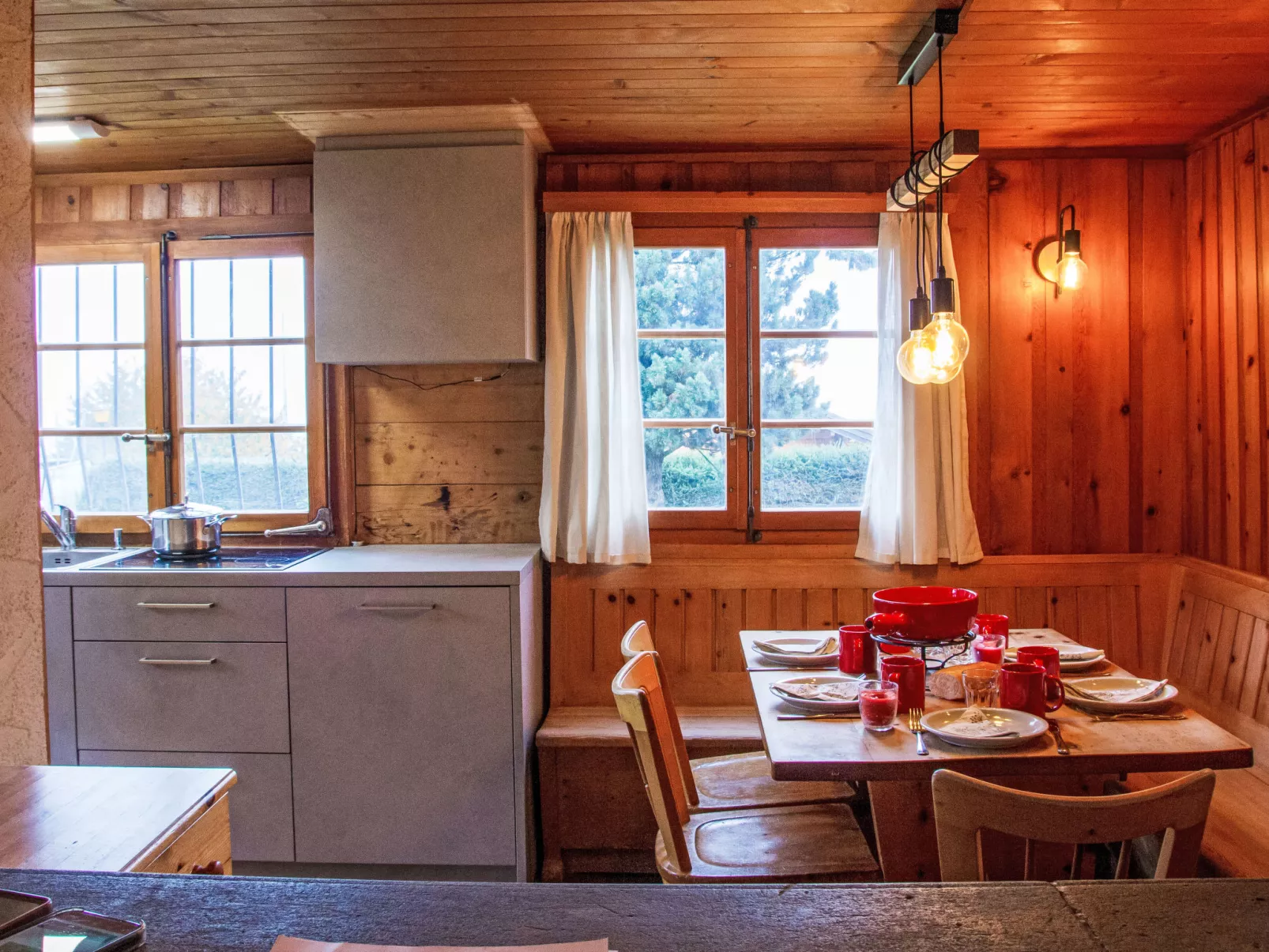 Chalet Derborence-Inside
