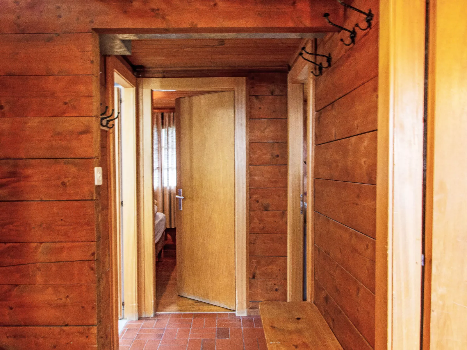 Chalet Derborence-Inside