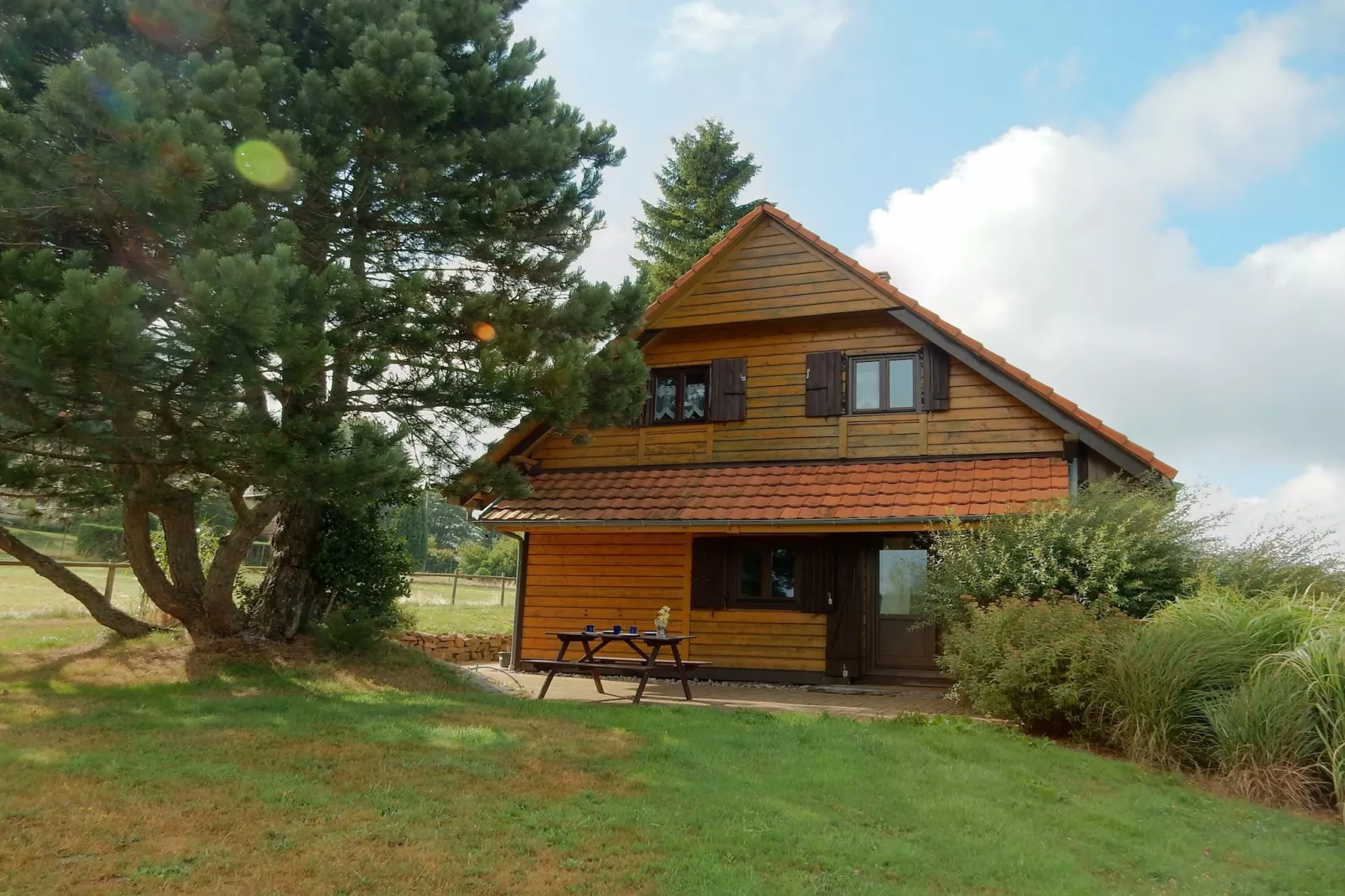 Chalet - LA HOUBE-Exterior summer
