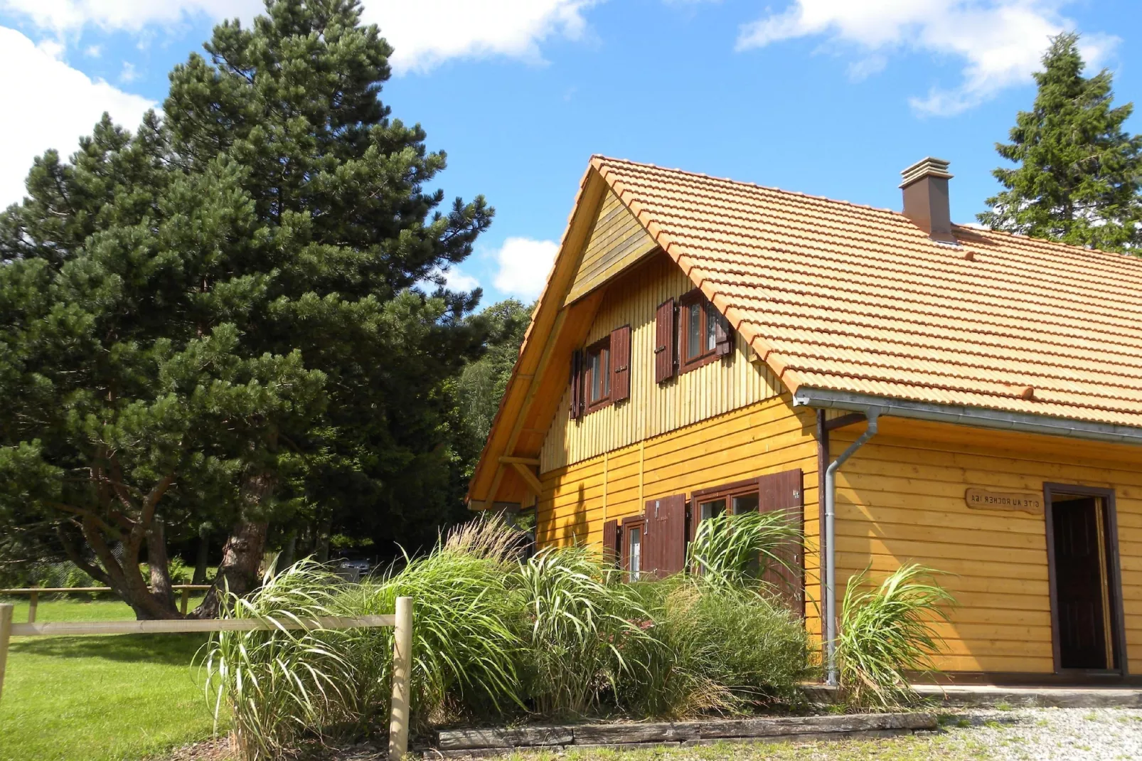 Chalet - LA HOUBE-Exterior summer
