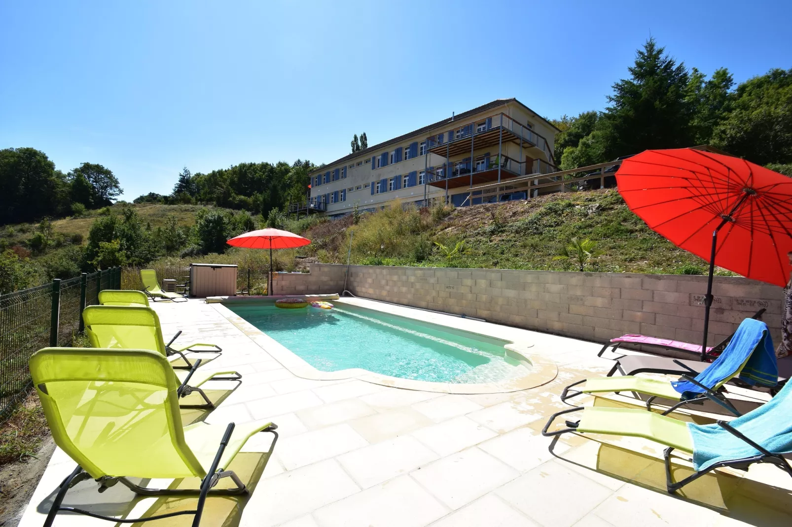 Apt  Piscine 4 pers - Levien-Pool