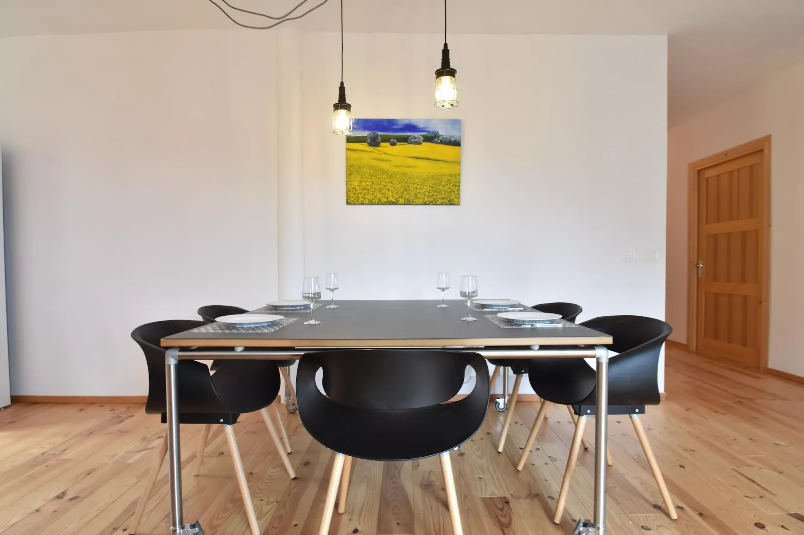 Apt  Piscine 4 pers - Levien-Dining room