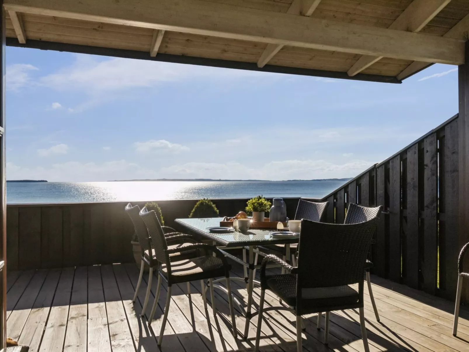 "Mariska" - 100m from the sea-Draußen