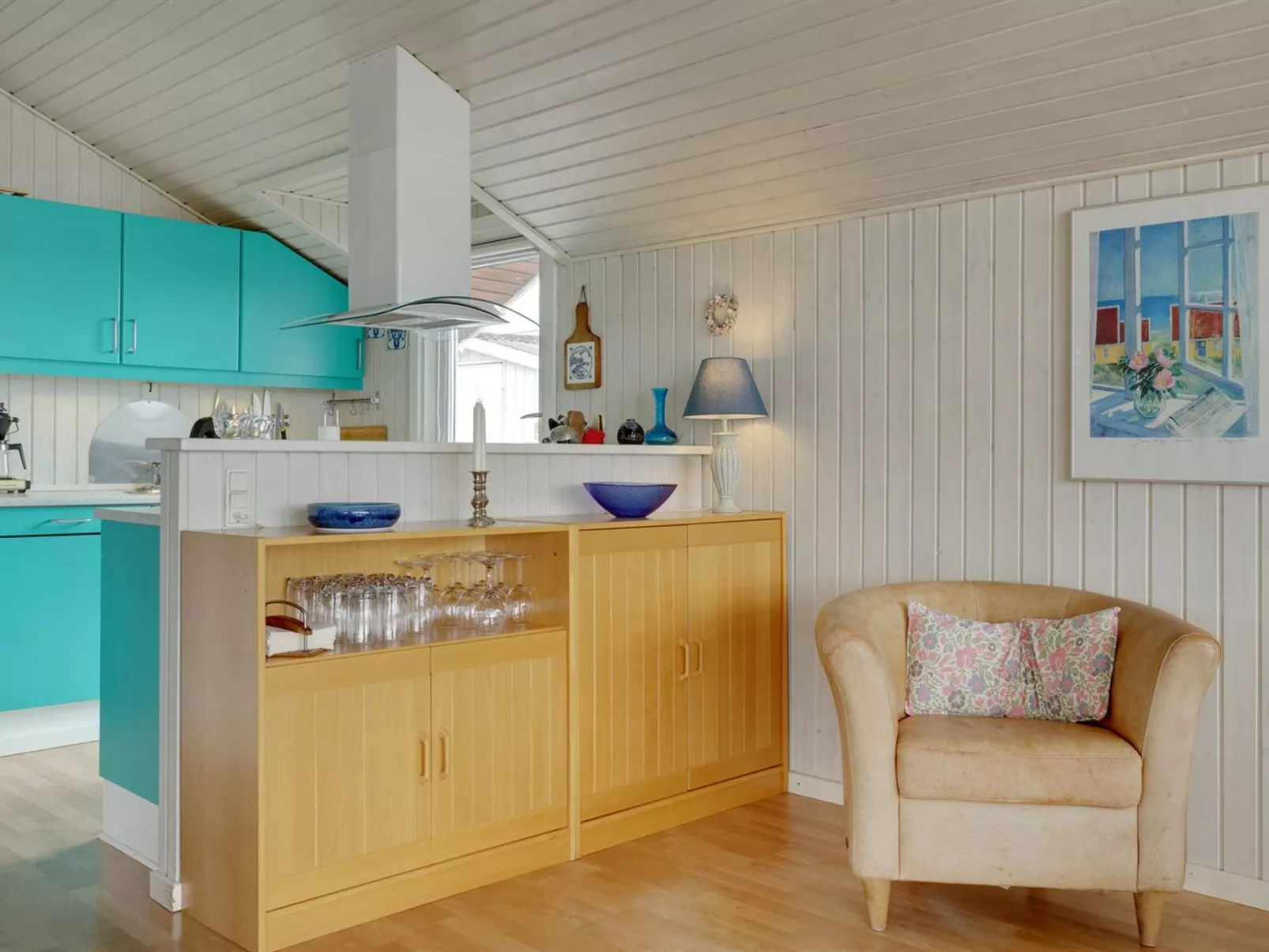 "Heimeram" - 150m from the sea-Inside