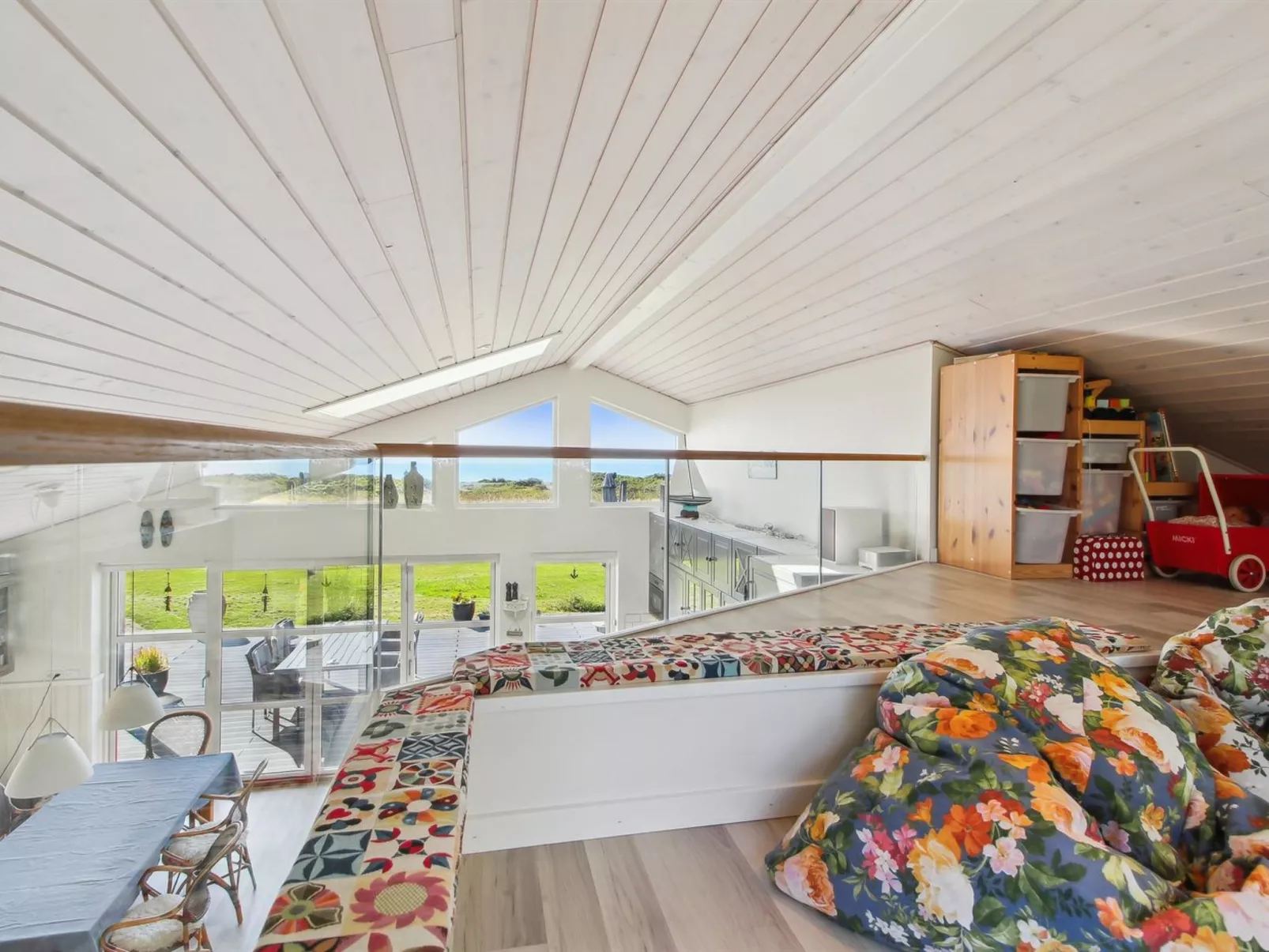 "Hening" - 50m from the sea-Dedans